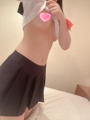 ふわりの写メ日記｜アクアマリン 吉原格安店ソープ