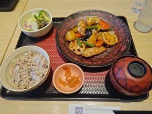 ひとみの写メ日記｜シャトーペトラ 吉原大衆店ソープ