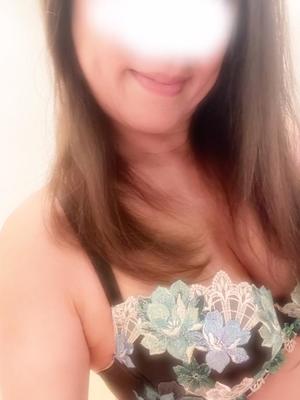 詩音の写メ日記｜シャトーペトラ 吉原大衆店ソープ