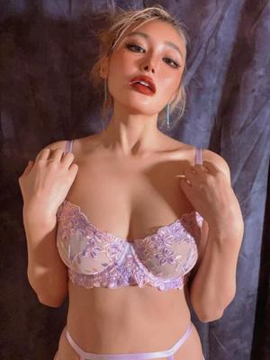 小夏エミリの写メ日記｜エトワール 吉原高級店ソープ