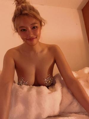 小夏エミリの写メ日記｜エトワール 吉原高級店ソープ