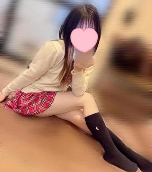 エミの写メ日記｜ラブ&ピース 埼玉県・大宮格安店ソープ