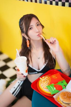 綺咲ゆずの写メ日記｜リュクス～LUXE～ 吉原高級店ソープ