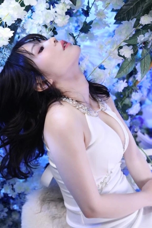 日南ひなの写メ日記｜リュクス～LUXE～ 吉原高級店ソープ