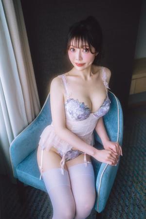 もえの写メ日記|王室 吉原高級店ソープ