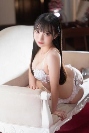 ひなのの写メ日記|王室 吉原高級店ソープ