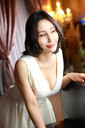 白鳥麗子の写メ日記｜プレジデントクラブ 吉原高級店ソープ