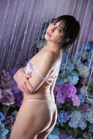 白雪由夏の写メ日記｜プレジデントクラブ 吉原高級店ソープ