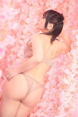 白雪由夏の写メ日記｜プレジデントクラブ 吉原高級店ソープ