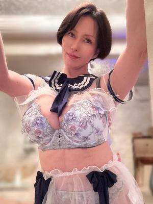 凪沢ひかるの写メ日記｜プレジデントクラブ 吉原高級店ソープ