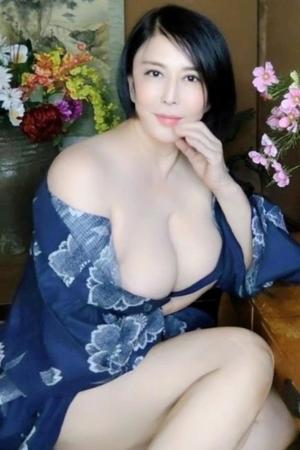 宇佐美奈々の写メ日記｜プレジデントクラブ 吉原高級店ソープ