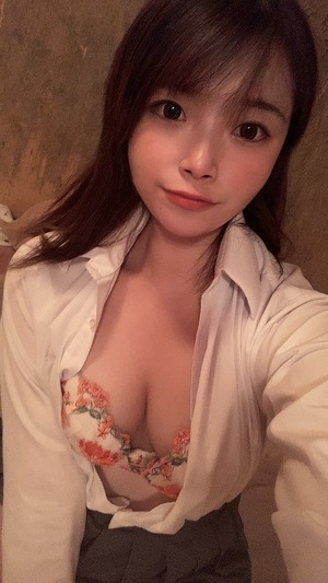 ゆずの写メ日記｜スカイ 吉原高級店ソープ