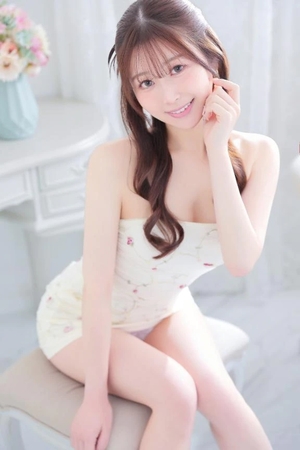 えみりの写メ日記｜ヴェルサイユ 吉原高級店ソープ