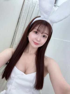 えみりの写メ日記｜ヴェルサイユ 吉原高級店ソープ