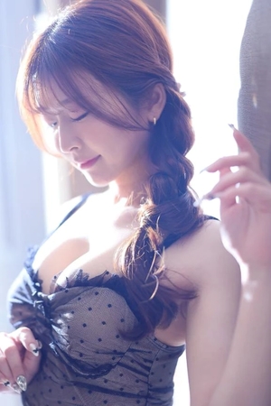 えみりの写メ日記｜ヴェルサイユ 吉原高級店ソープ