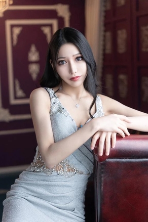 凰 葵妃の写メ日記｜ヴェルサイユ 吉原高級店ソープ