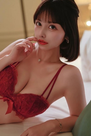 ひなこの写メ日記｜ヴェルサイユ 吉原高級店ソープ