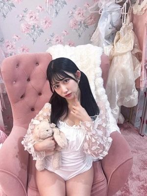 莉華の写メ日記｜ヴェルサイユ 吉原高級店ソープ