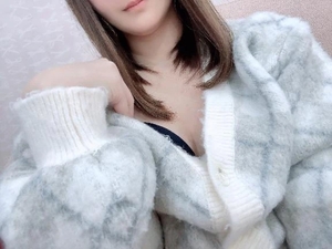 ゆきなの写メ日記｜ヴェルサイユ 吉原高級店ソープ