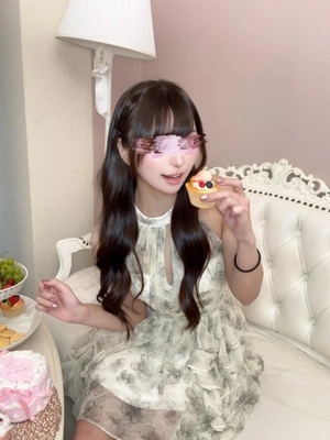 ももの写メ日記｜ヴェルサイユ 吉原高級店ソープ