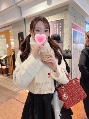 すずの写メ日記｜ヴェルサイユ 吉原高級店ソープ