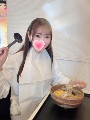 すずの写メ日記｜ヴェルサイユ 吉原高級店ソープ