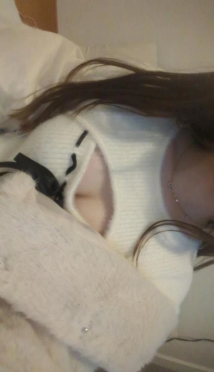 るるの写メ日記｜ヴェルサイユ 吉原高級店ソープ