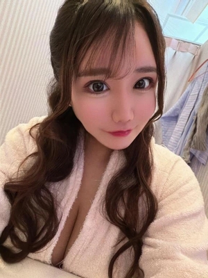 みつりの写メ日記｜ヴェルサイユ 吉原高級店ソープ