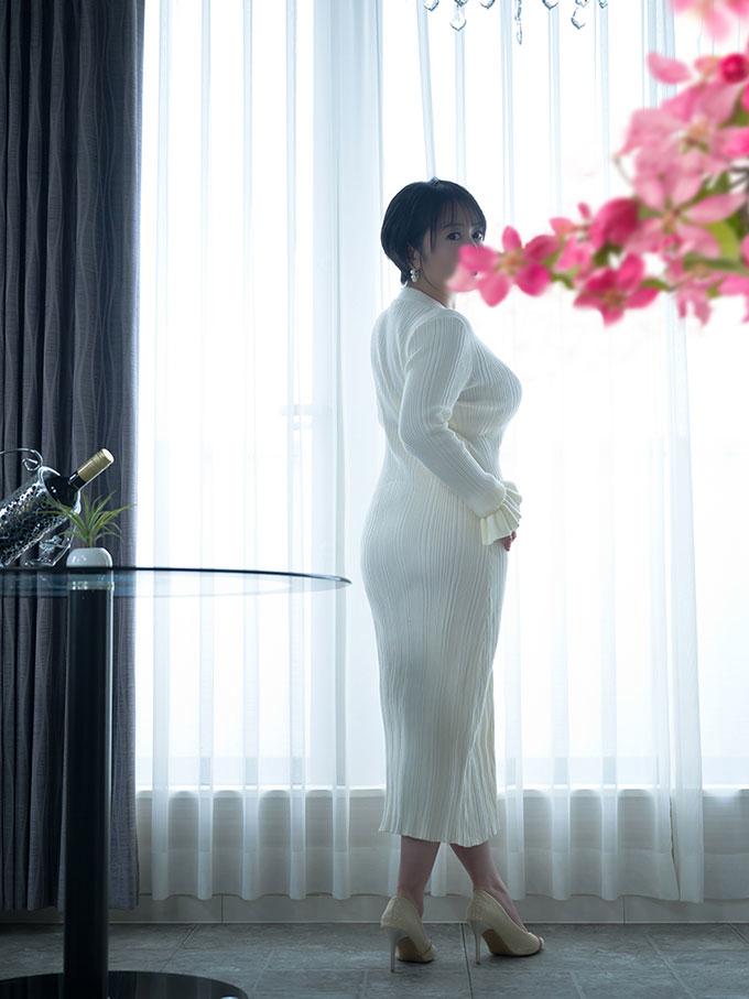 椎名由貴 | 吉原 ローテンブルク (4 / 6)