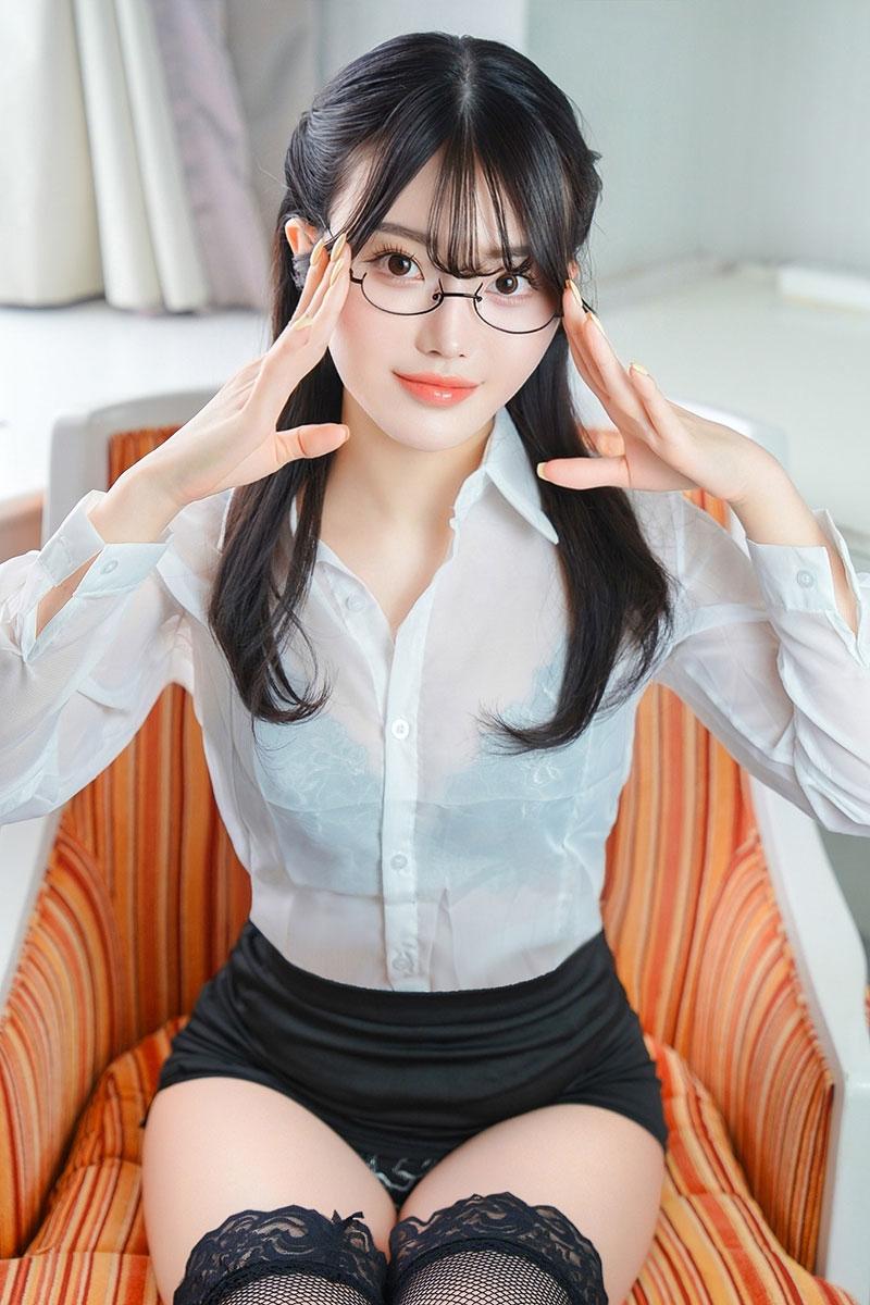 真白 | 吉原 王室 (6 / 11)