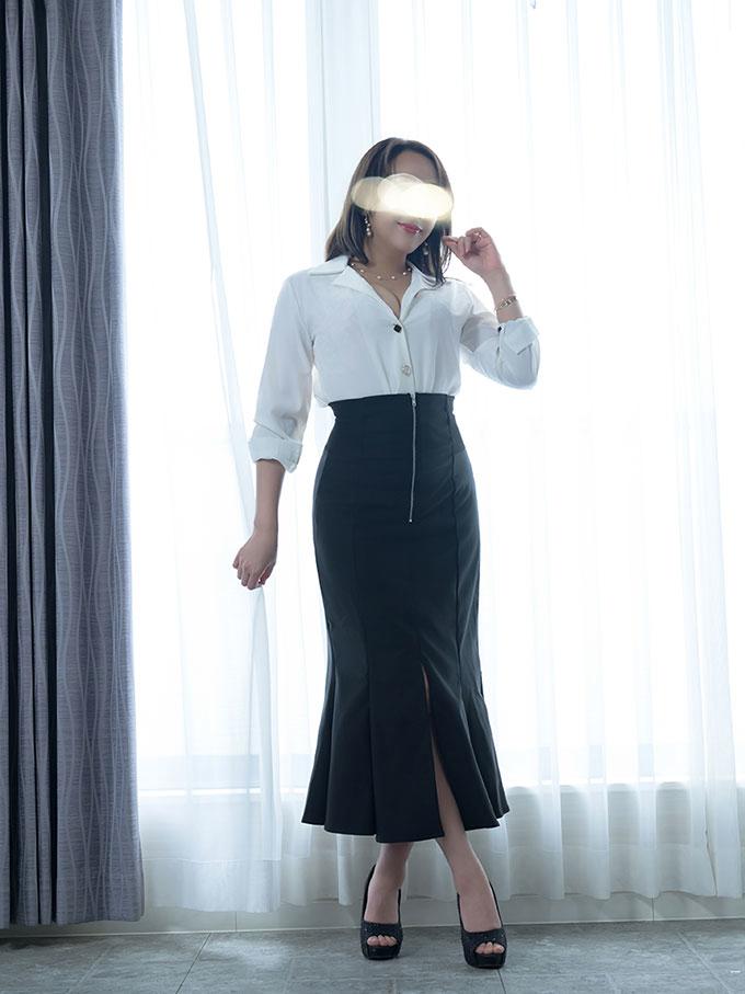 瑞木瑠華 | 吉原 ローテンブルク (4 / 8)