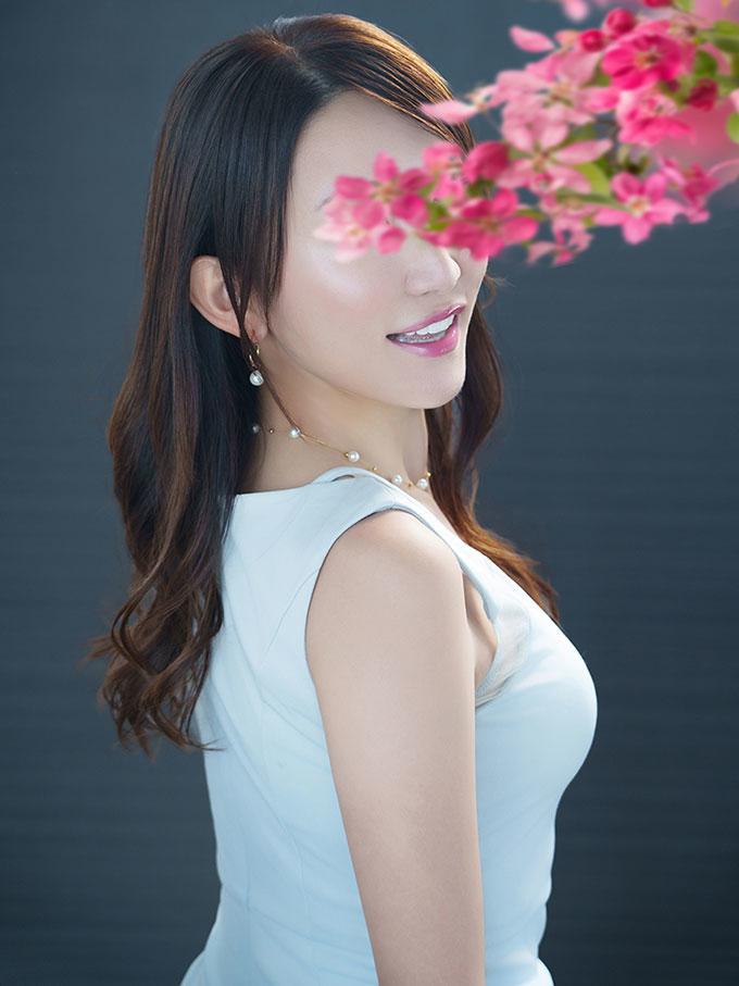紀香 | 吉原 ローテンブルク (1 / 7)