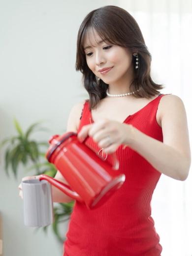 新妻涼子 | 吉原 ハールブルク (5 / 9)