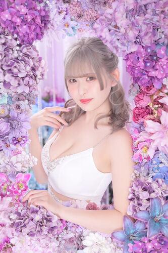 あゆみ | 吉原 ラビアンローズ (1 / 5)