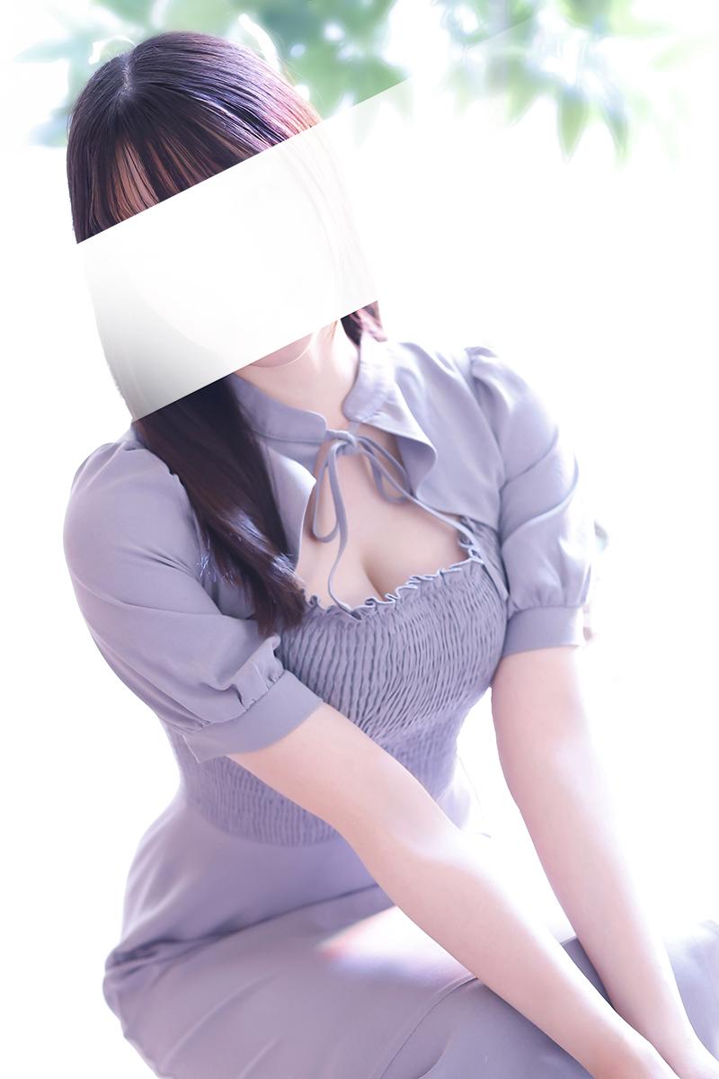 小雪(こゆき) | 吉原 ルピナス (1 / 6)