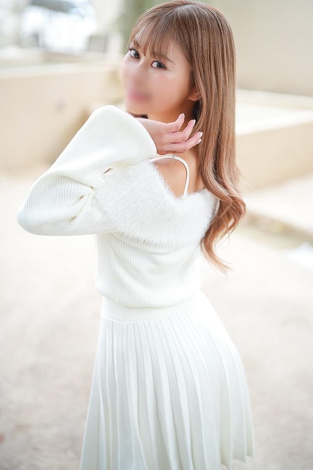 ニナ | 埼玉県・大宮 ラブ&ピース (4 / 8)