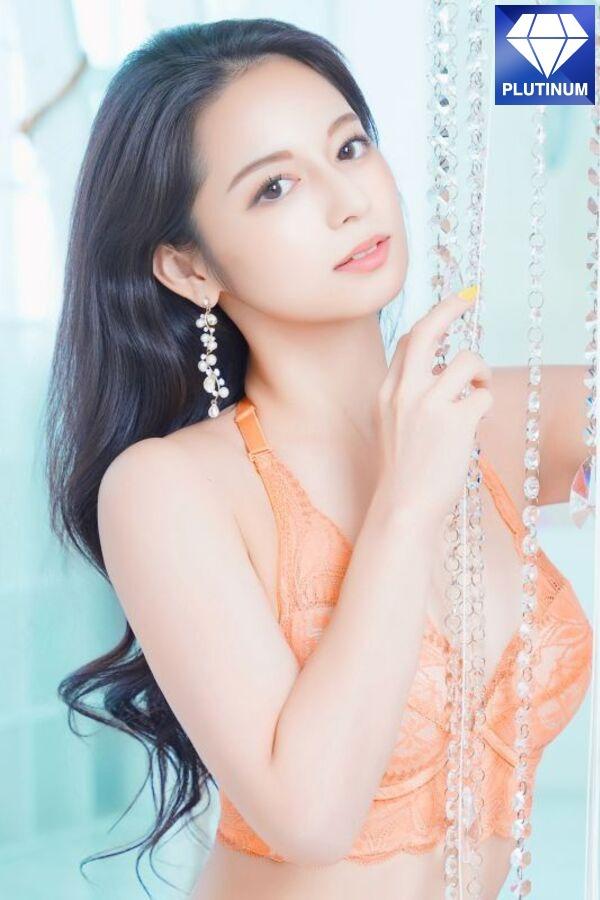 美桜 | 吉原 ヴェルサイユ (1 / 10)