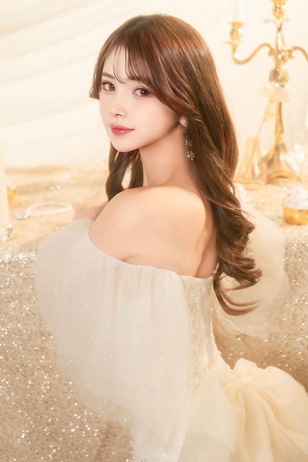 あかり｜ヴェルサイユ 吉原高級店ソープ