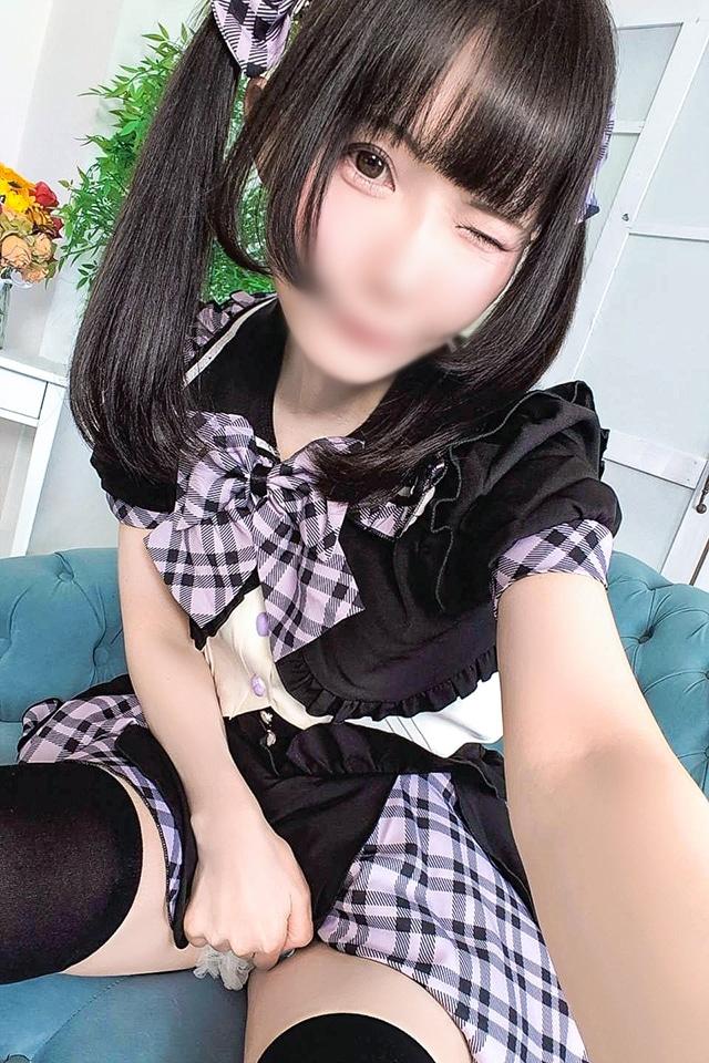 リノ | 埼玉県・大宮 ラブ&ピース (1 / 7)