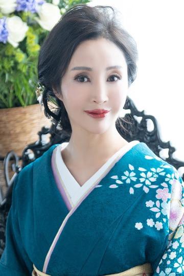 白鳥麗子 | 吉原 プレジデントクラブ (1 / 6)