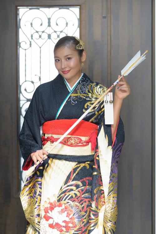 小夏エミリのグラビア｜エトワール 吉原高級店ソープ